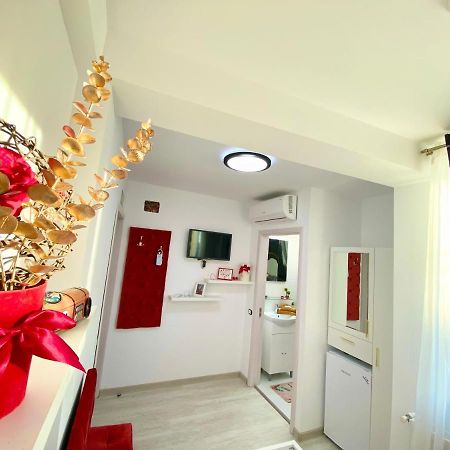 Ianis Rooms Мангалия Экстерьер фото